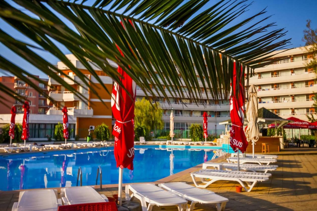 מאמאיה Savoy Hotel מראה חיצוני תמונה